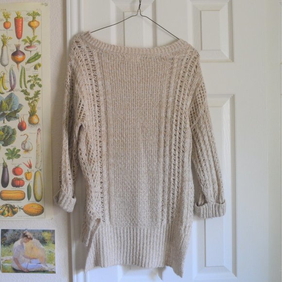 JJ Basics Long Beige Cable Knit Sweater - Picture 2 of 4